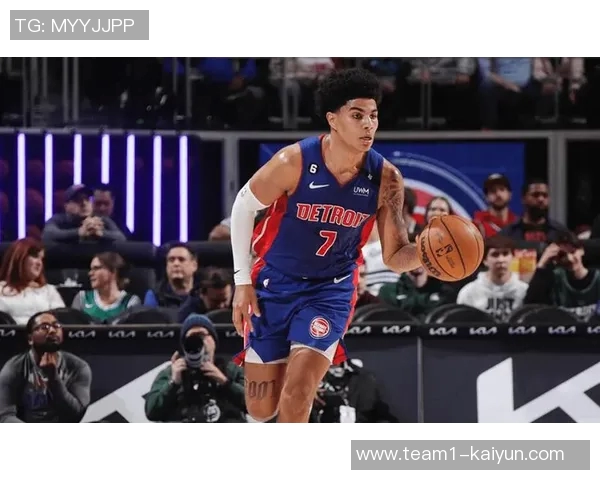 骑士宣布裁掉20年7号秀基利安海斯引发球迷热议