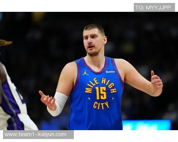 约基奇今日高效表现25分15篮板10助攻追平张伯伦历史成就