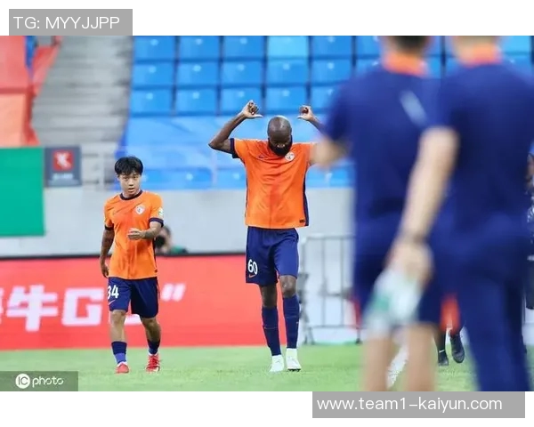 海牛申诉遭驳回裁判评议兰克尔泽假摔判罚无误支持黄牌决定