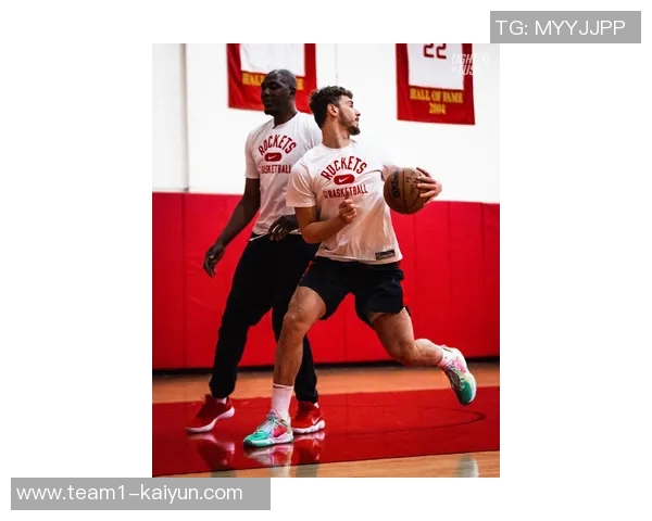 追梦：当今内线球员都想模仿约基奇但他独特的魅力无人能及