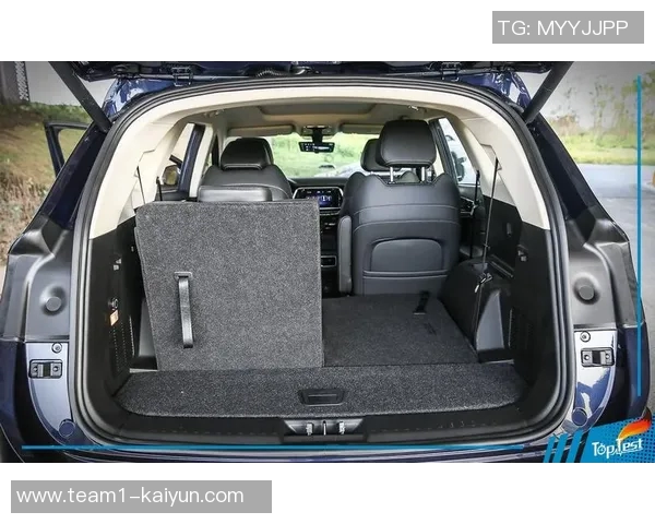 黄蜂主场光谱中心完成1400座位扩建全新座椅焕然一新 黄蜂主场光谱中心完成1400座位扩建全新座椅焕然一新